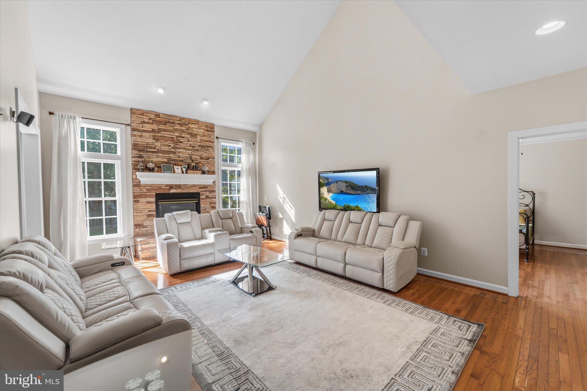 SOMERSET CROSSING - Residential