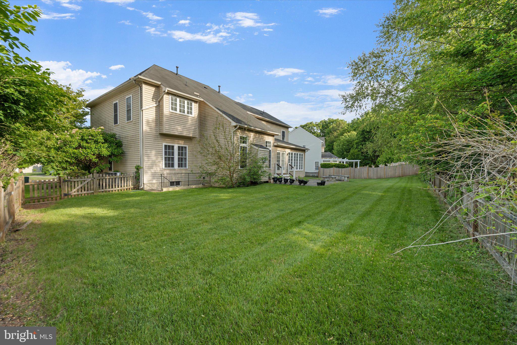 SOMERSET CROSSING - Residential