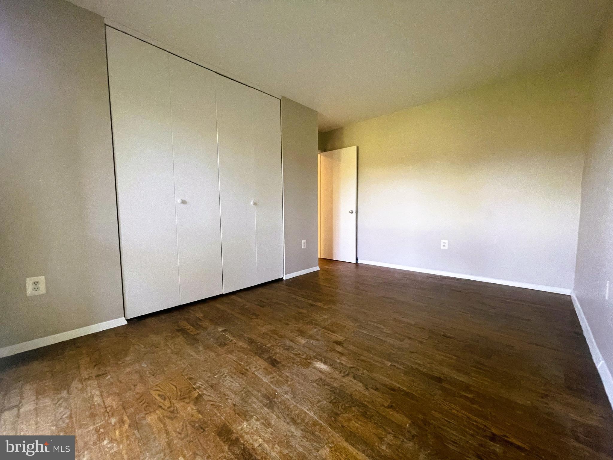 GOLF COURSE ISLAND - Residential Lease