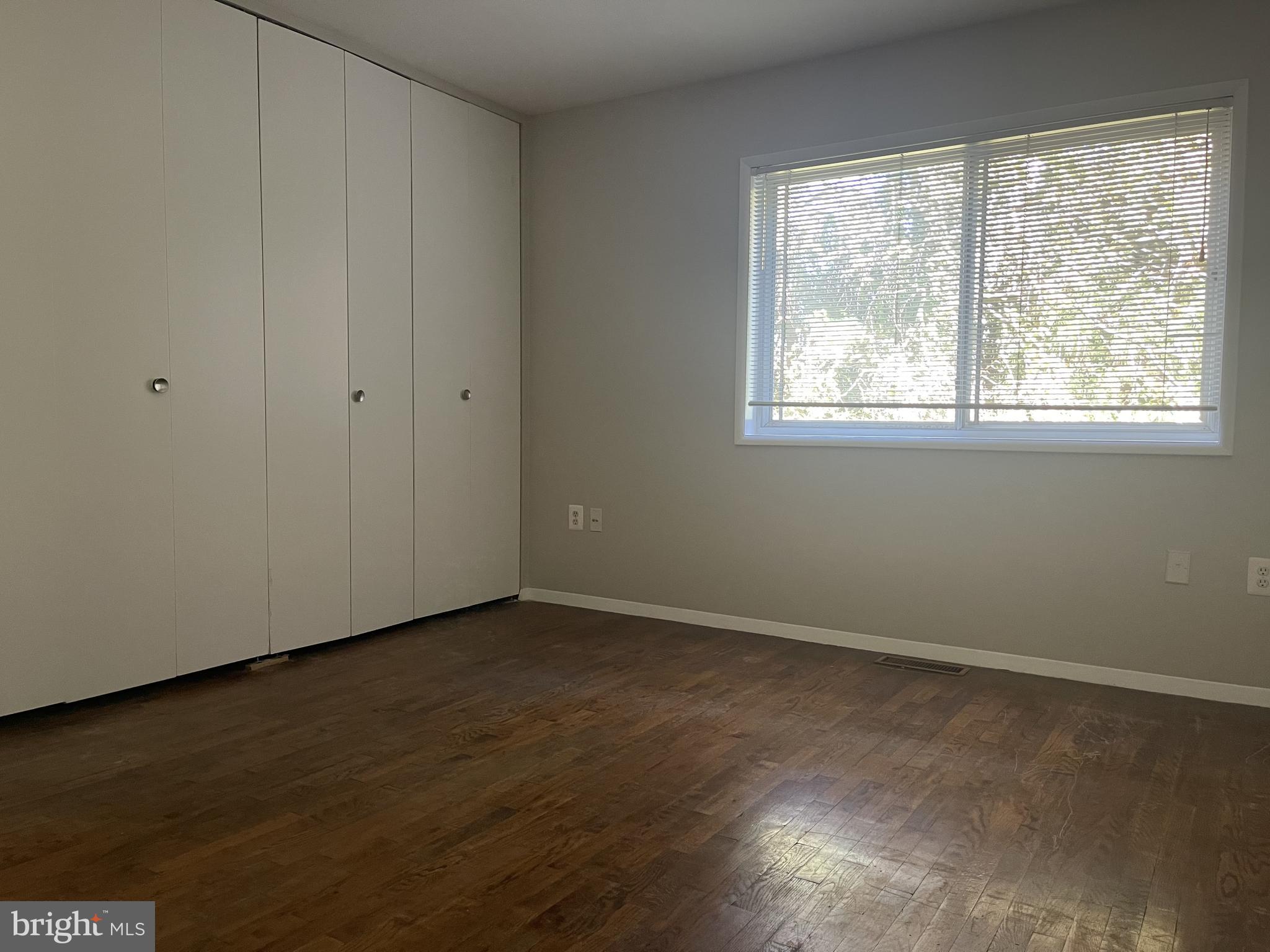 GOLF COURSE ISLAND - Residential Lease