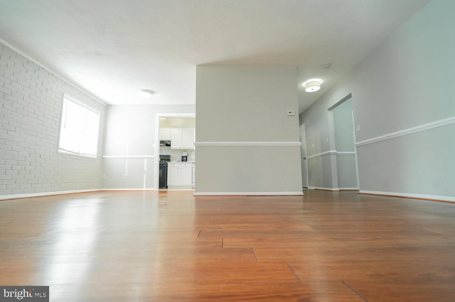 CAROLE HIGHLANDS - Residential