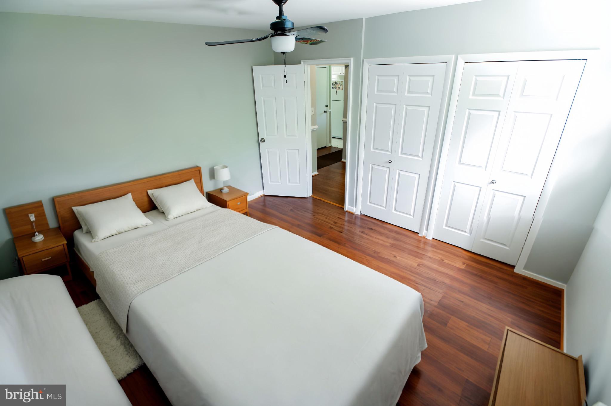 CAROLE HIGHLANDS - Residential