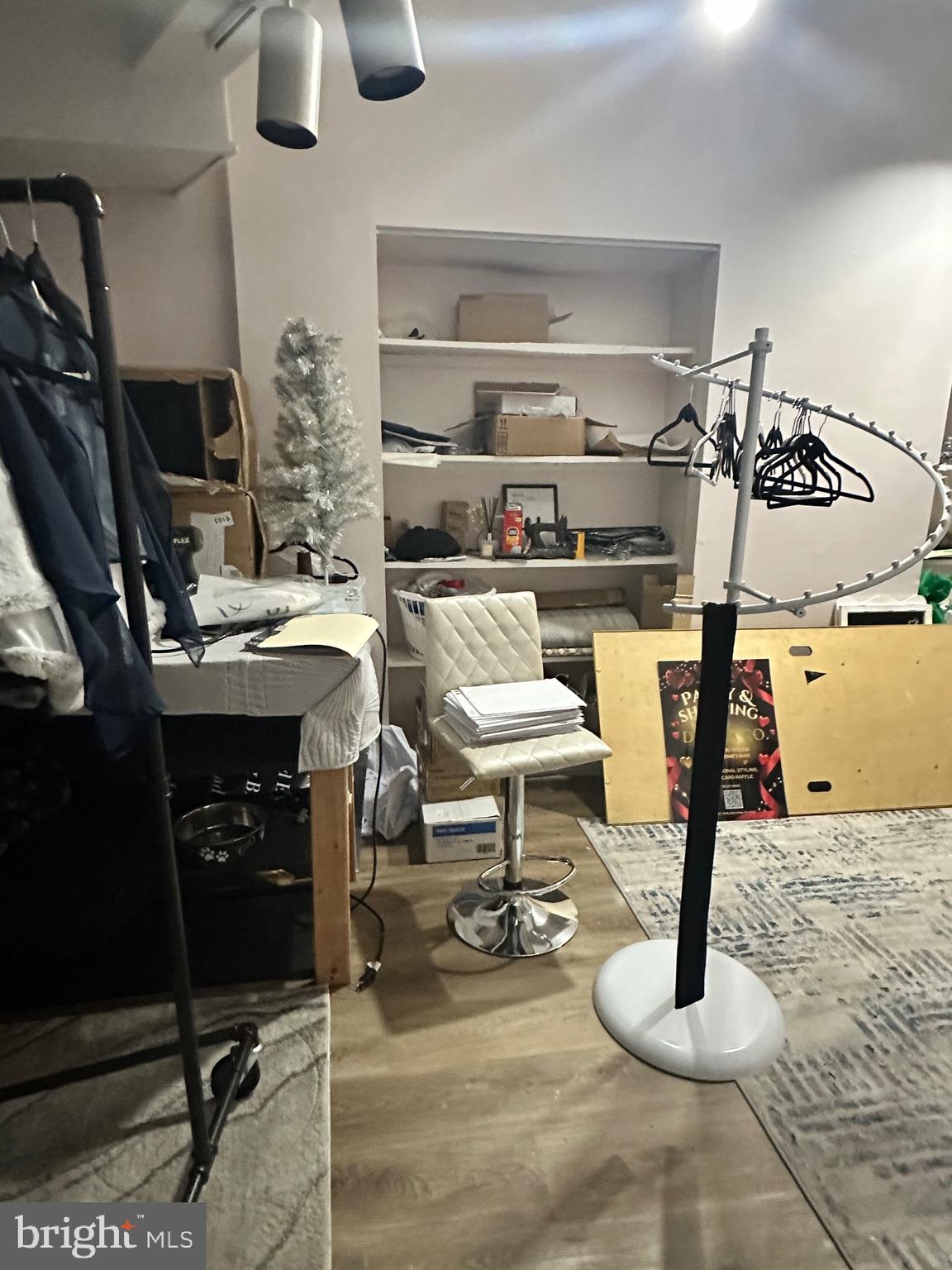 OLD CITY - Commercial Lease