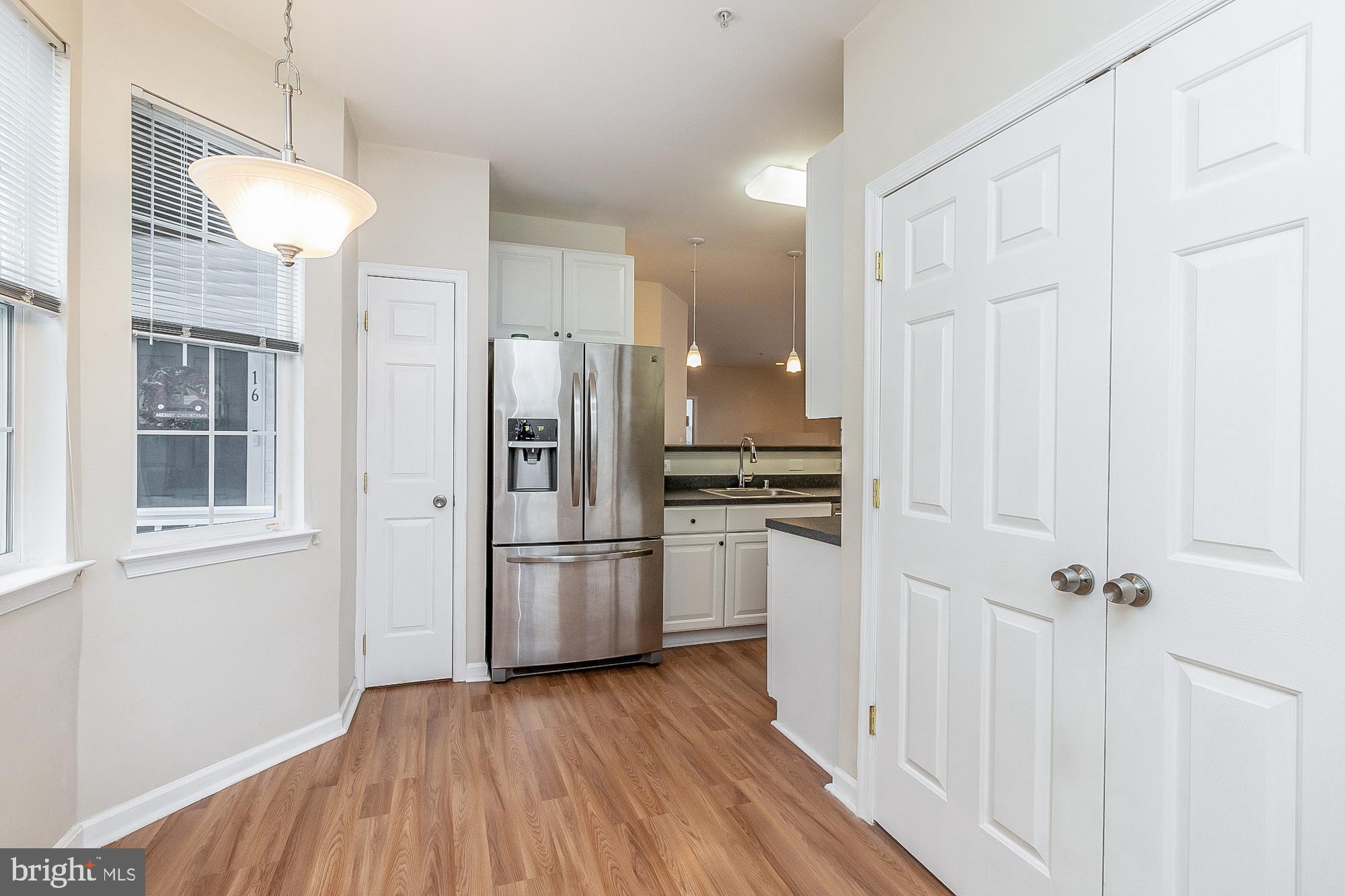 NEWTOWN - Residential