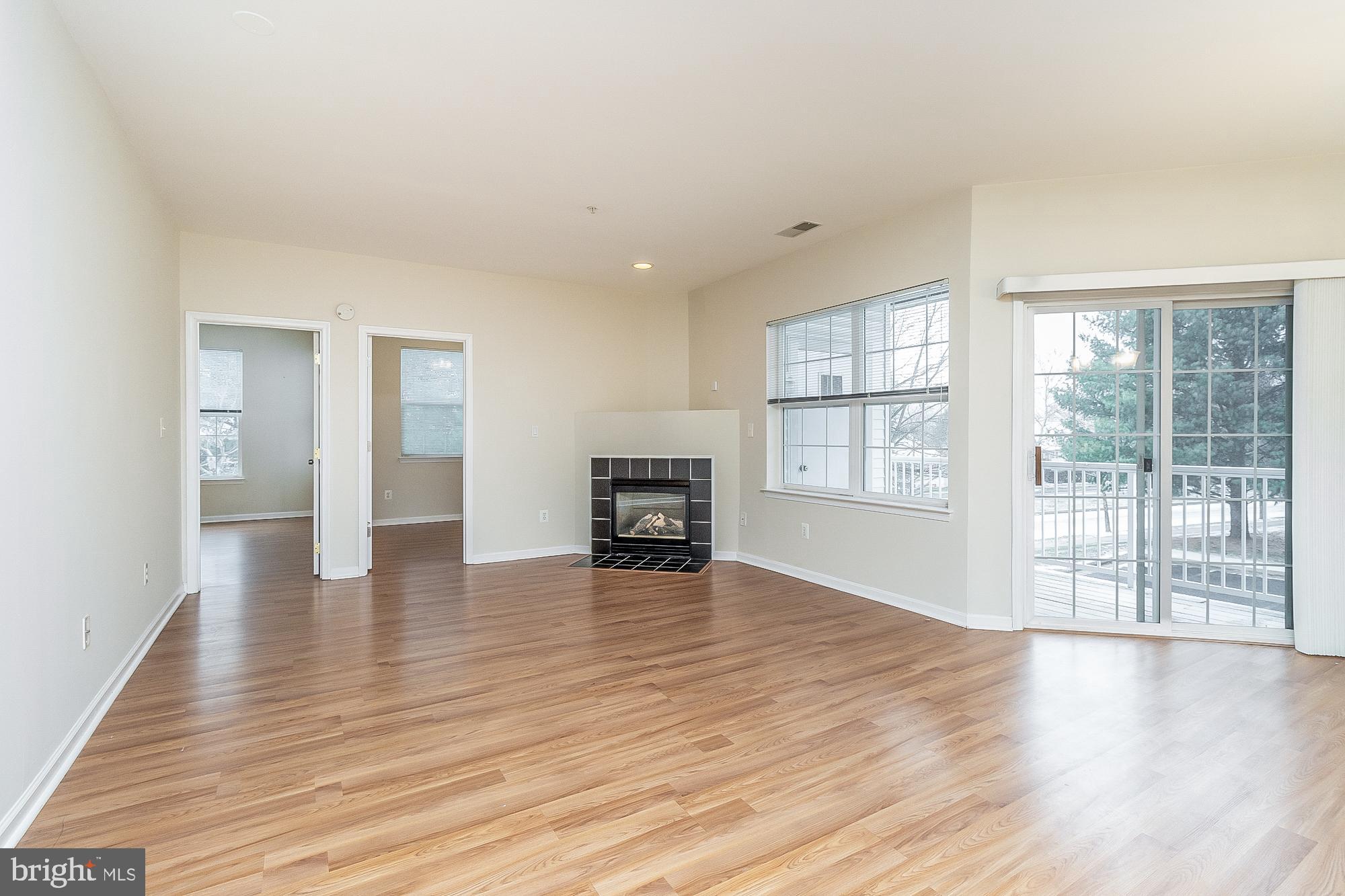 NEWTOWN - Residential