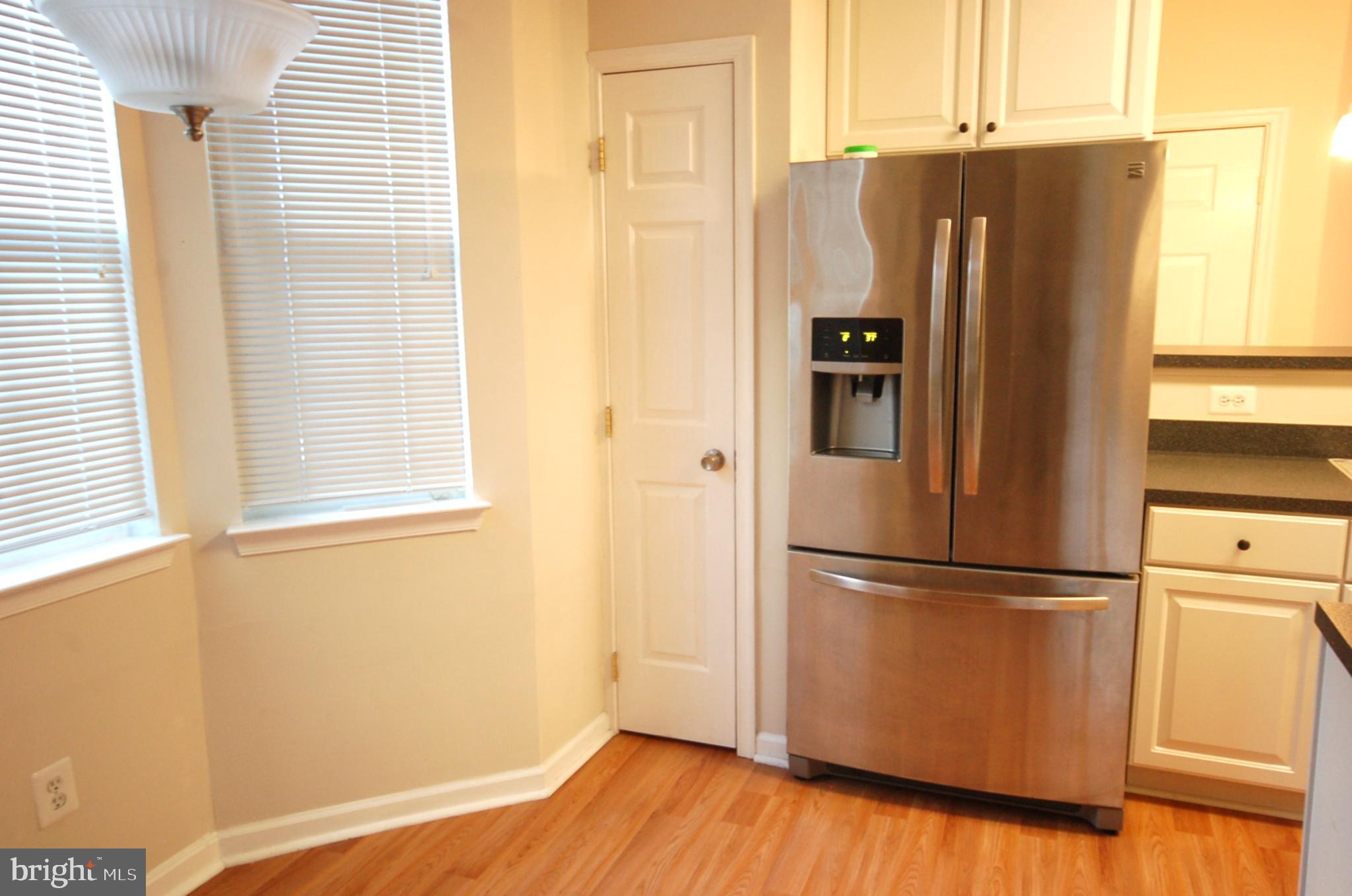 NEWTOWN - Residential