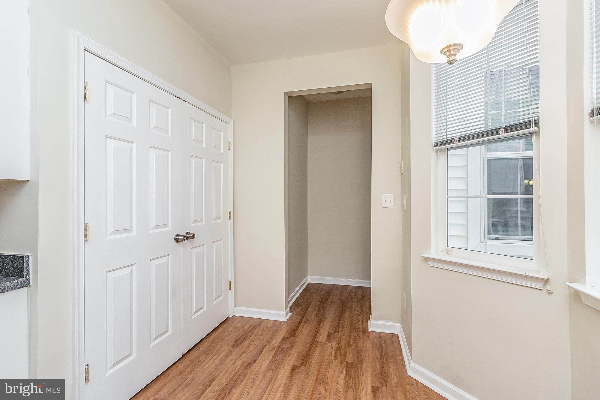 NEWTOWN - Residential