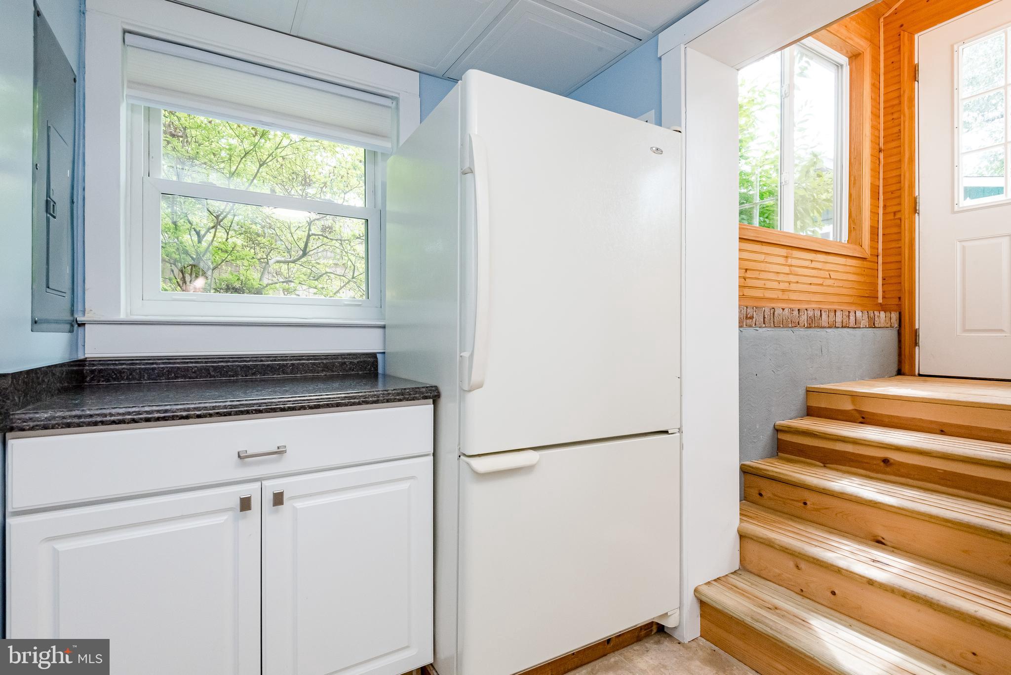 BENFIELD MANOR - Residential