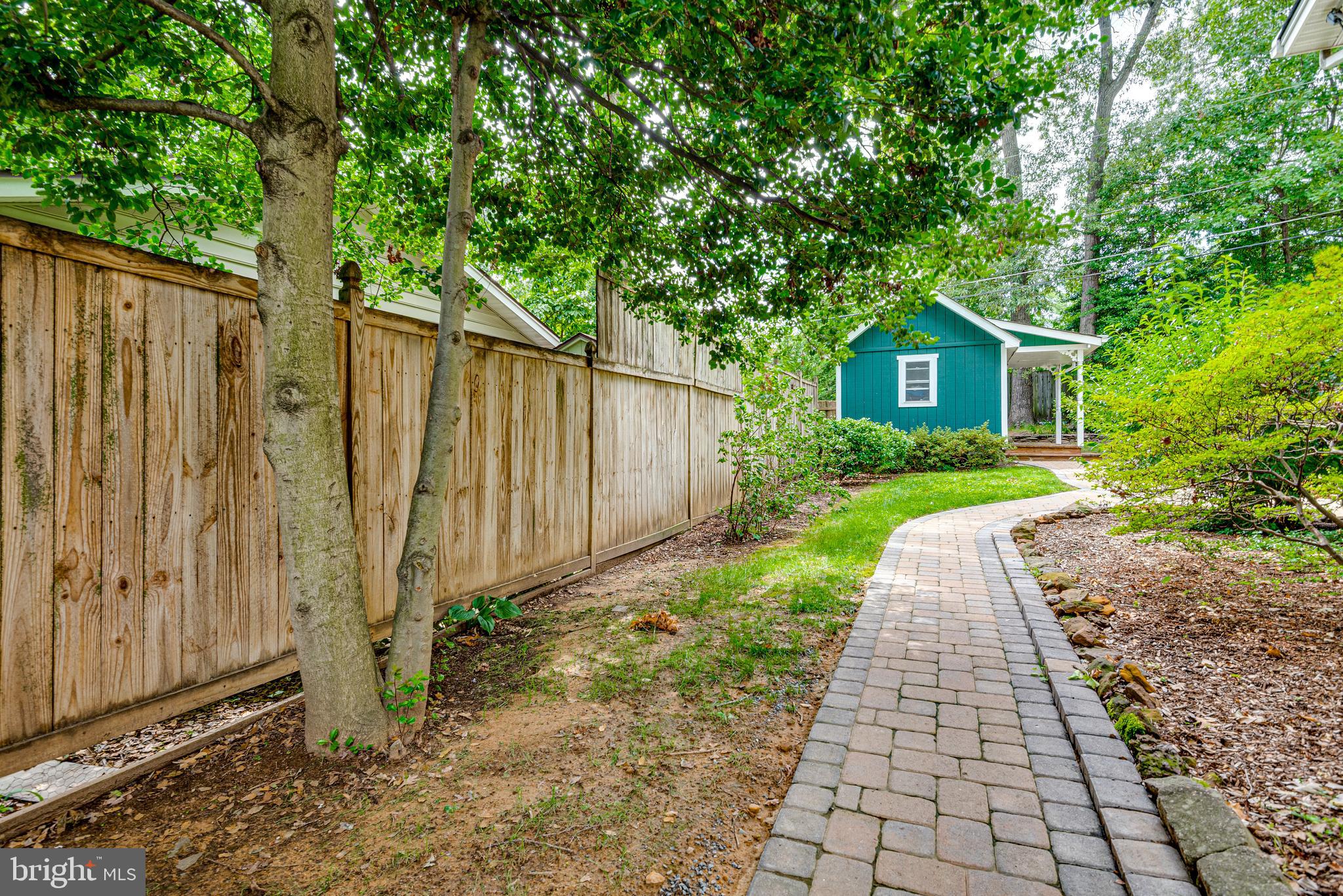 BENFIELD MANOR - Residential