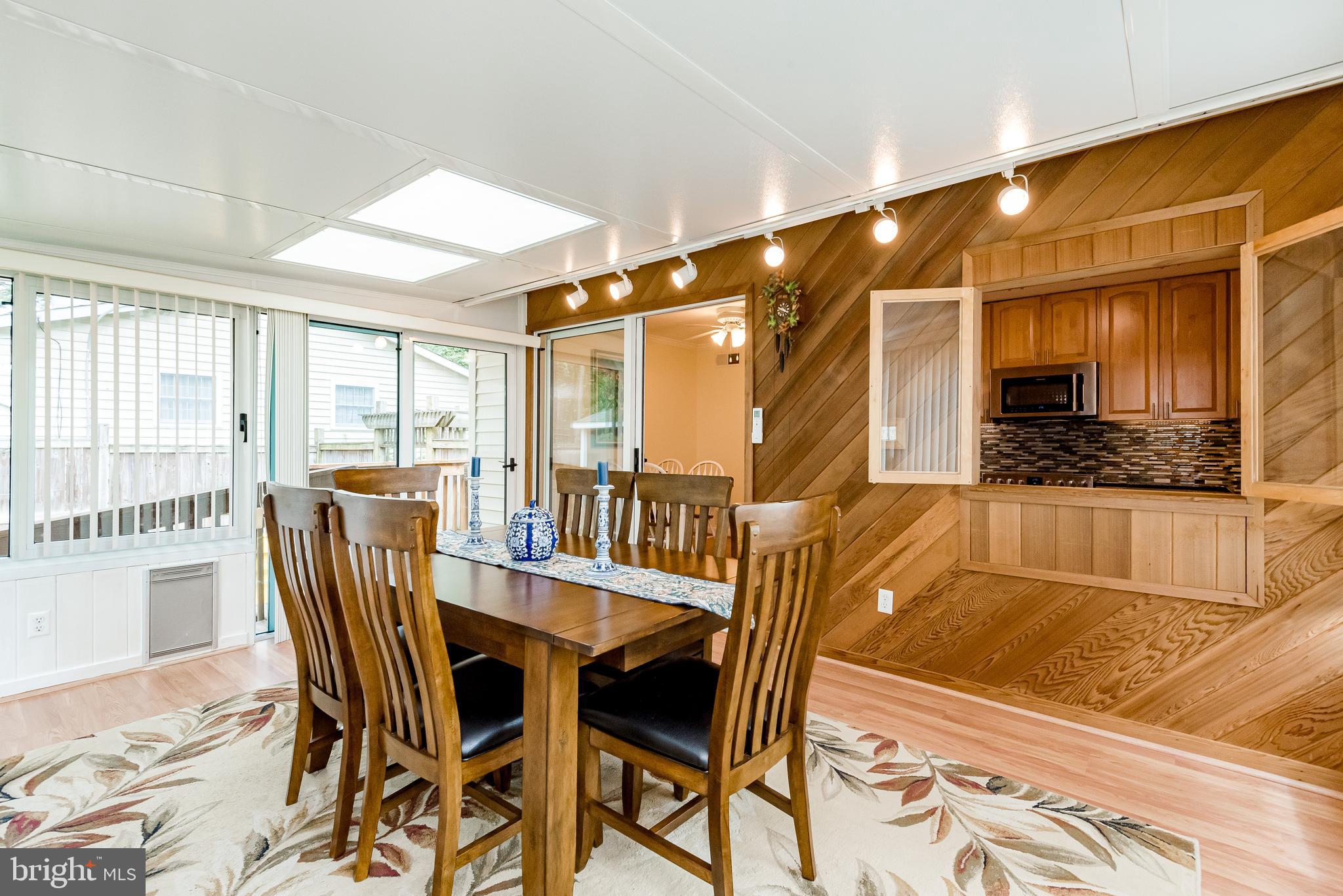 BENFIELD MANOR - Residential