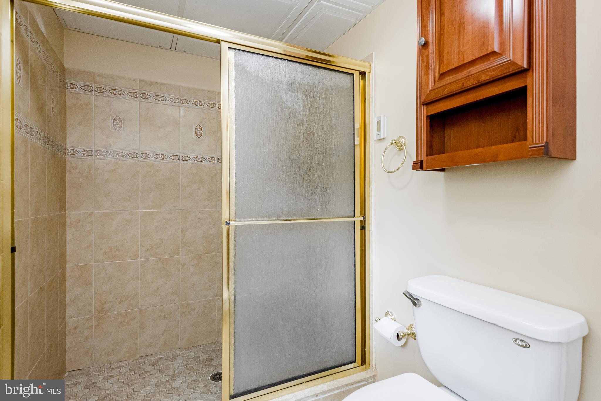 BENFIELD MANOR - Residential