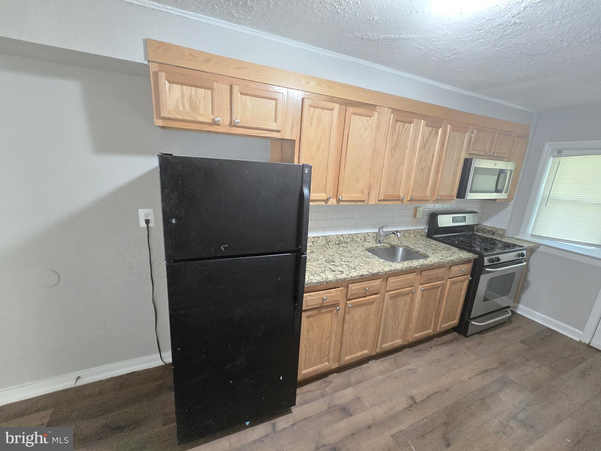 WALTHERSON - Residential Lease