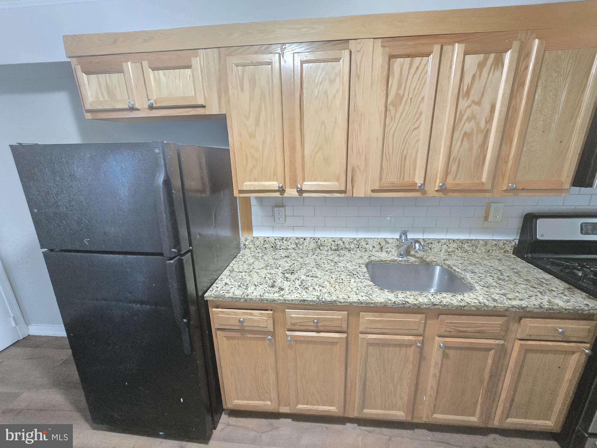 WALTHERSON - Residential Lease