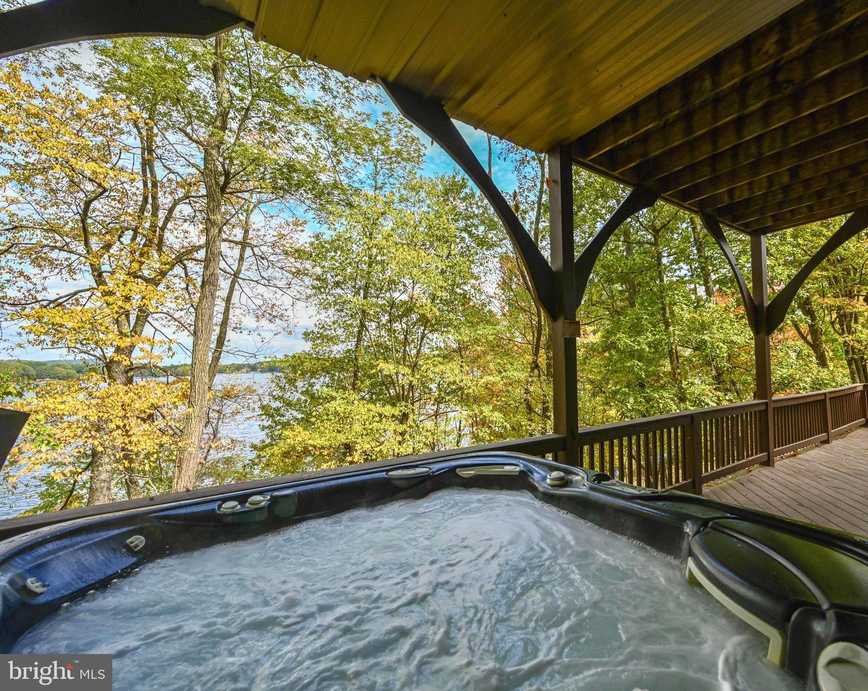 PARADISE FOUND - Residential