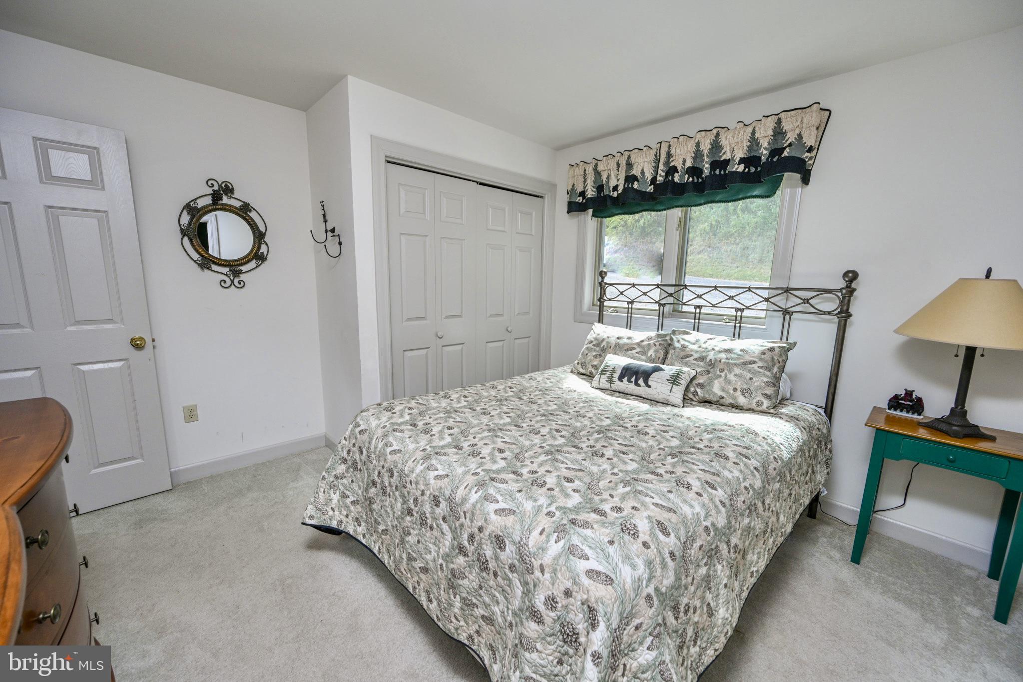 PARADISE FOUND - Residential