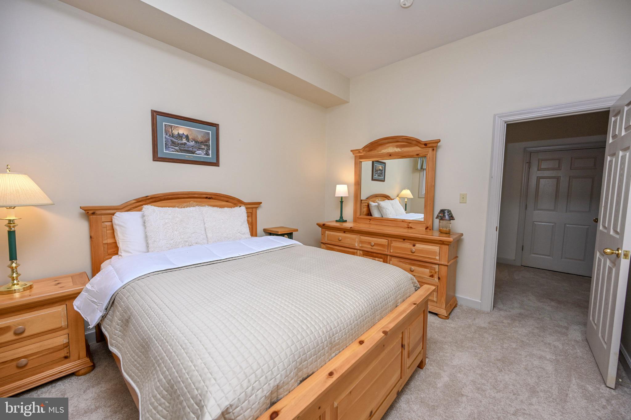 PARADISE FOUND - Residential