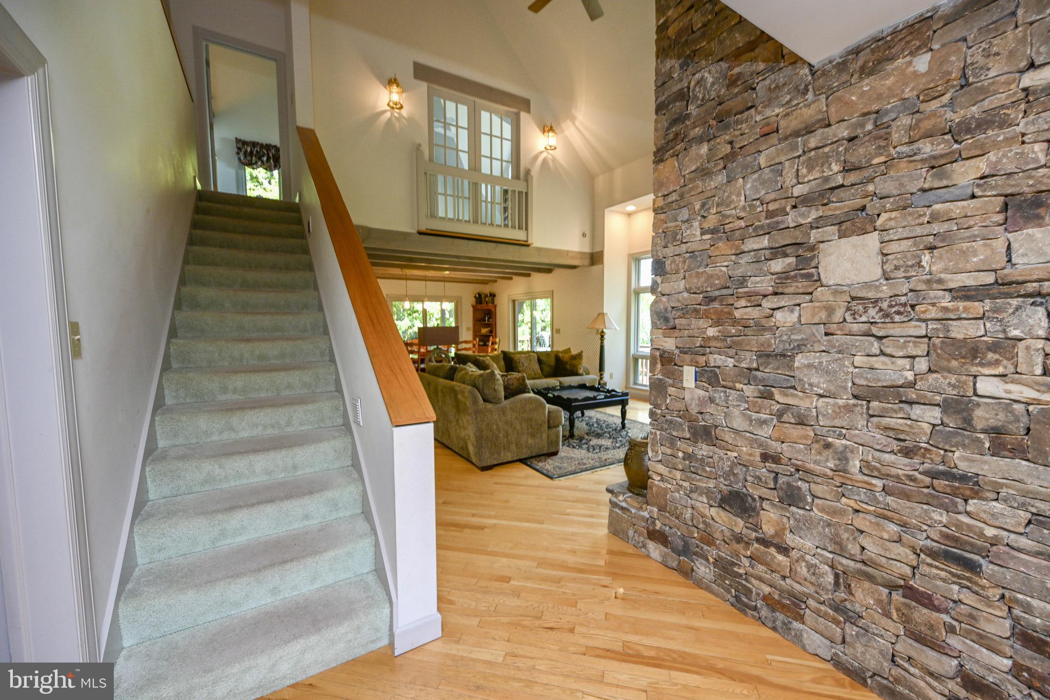 PARADISE FOUND - Residential