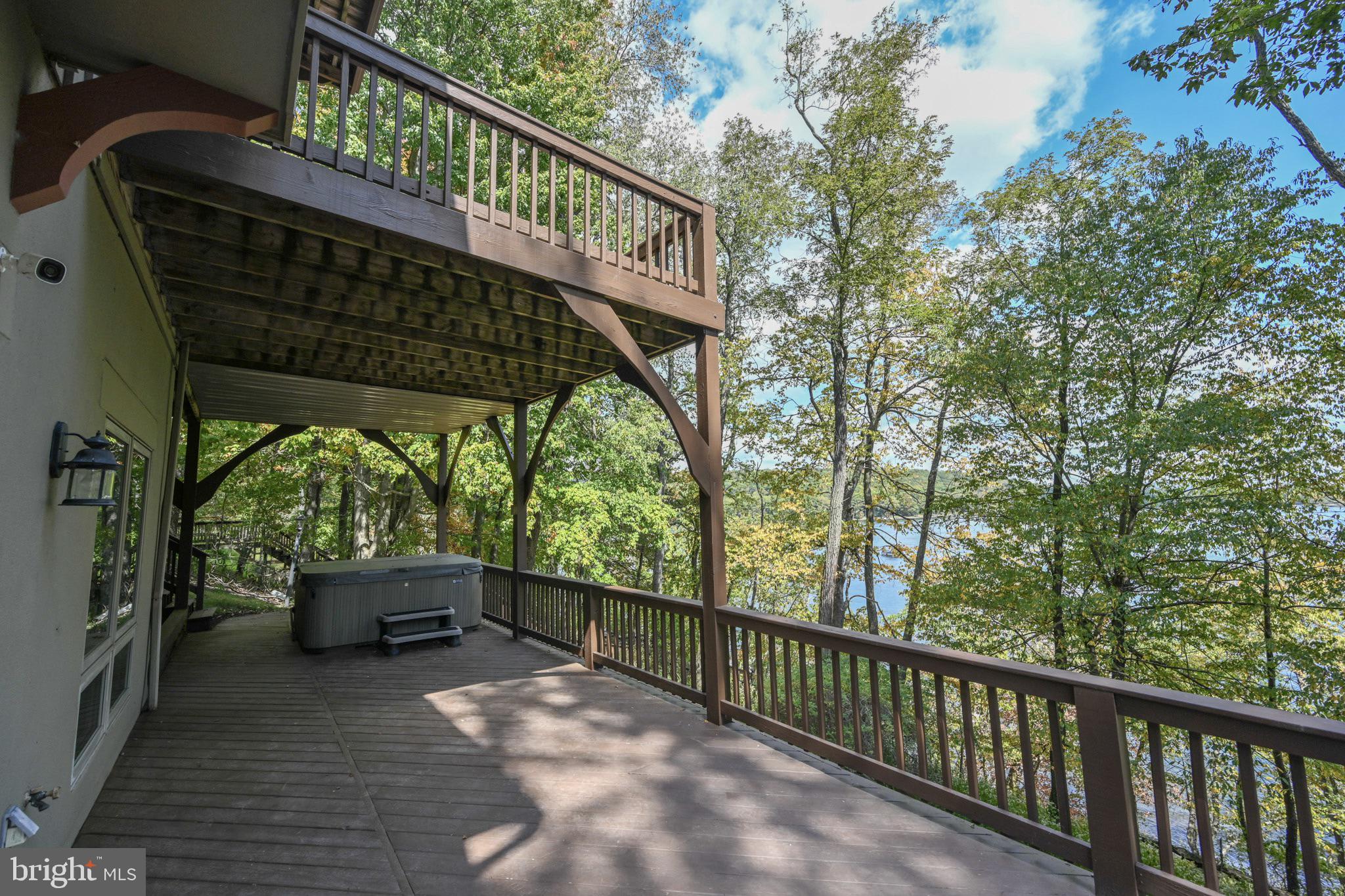 PARADISE FOUND - Residential