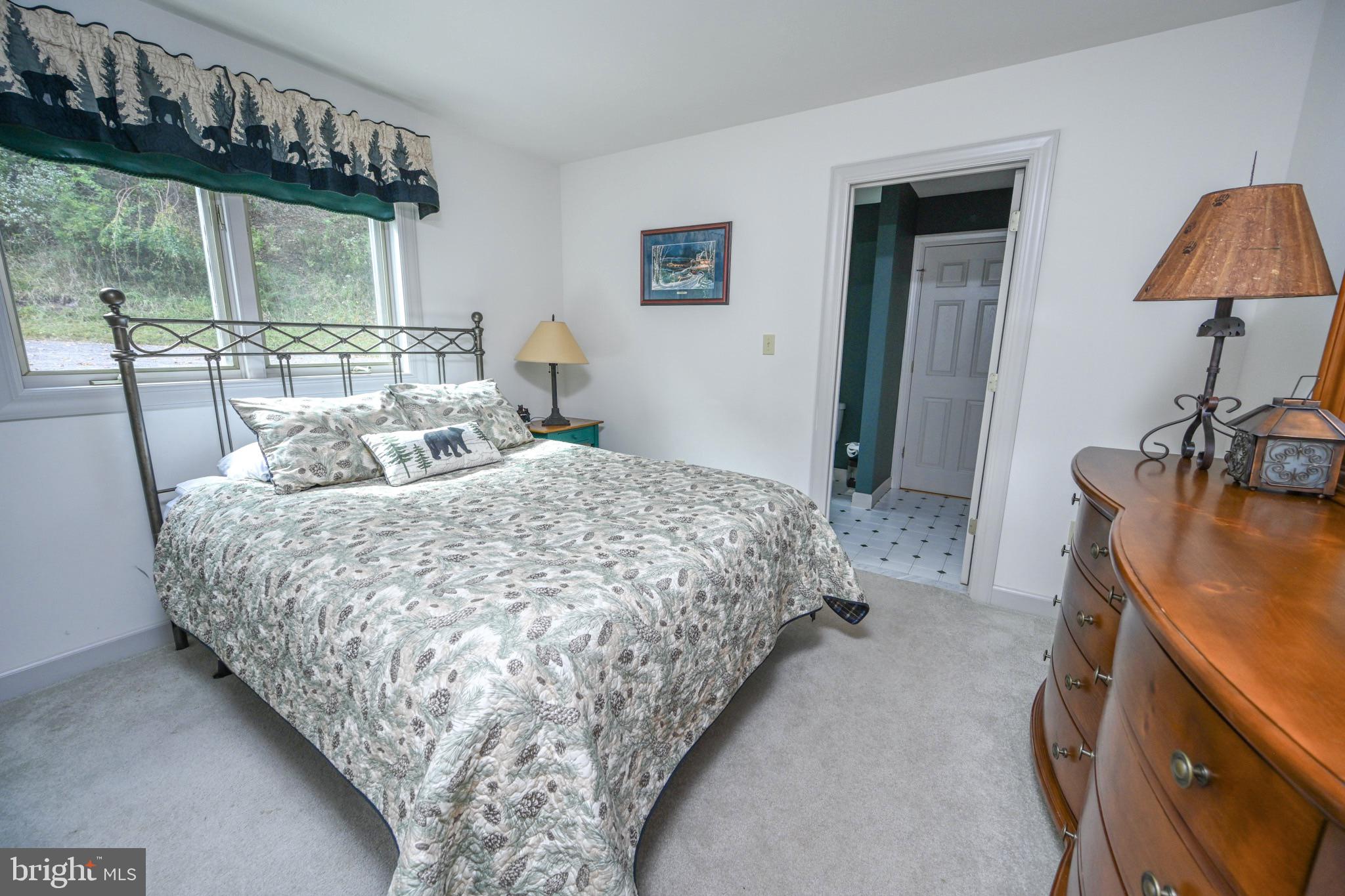 PARADISE FOUND - Residential