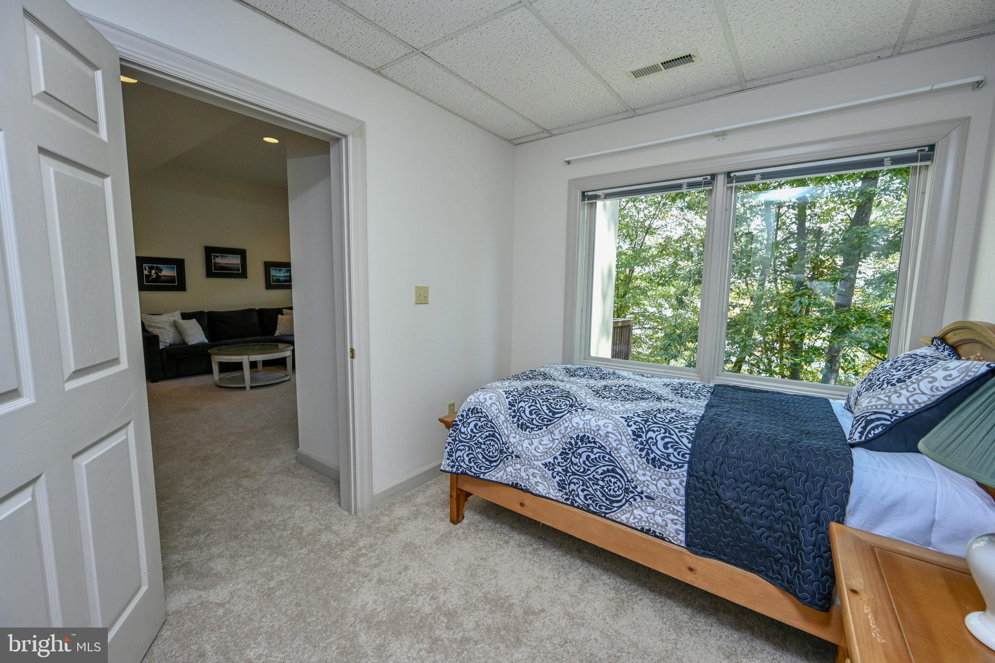 PARADISE FOUND - Residential