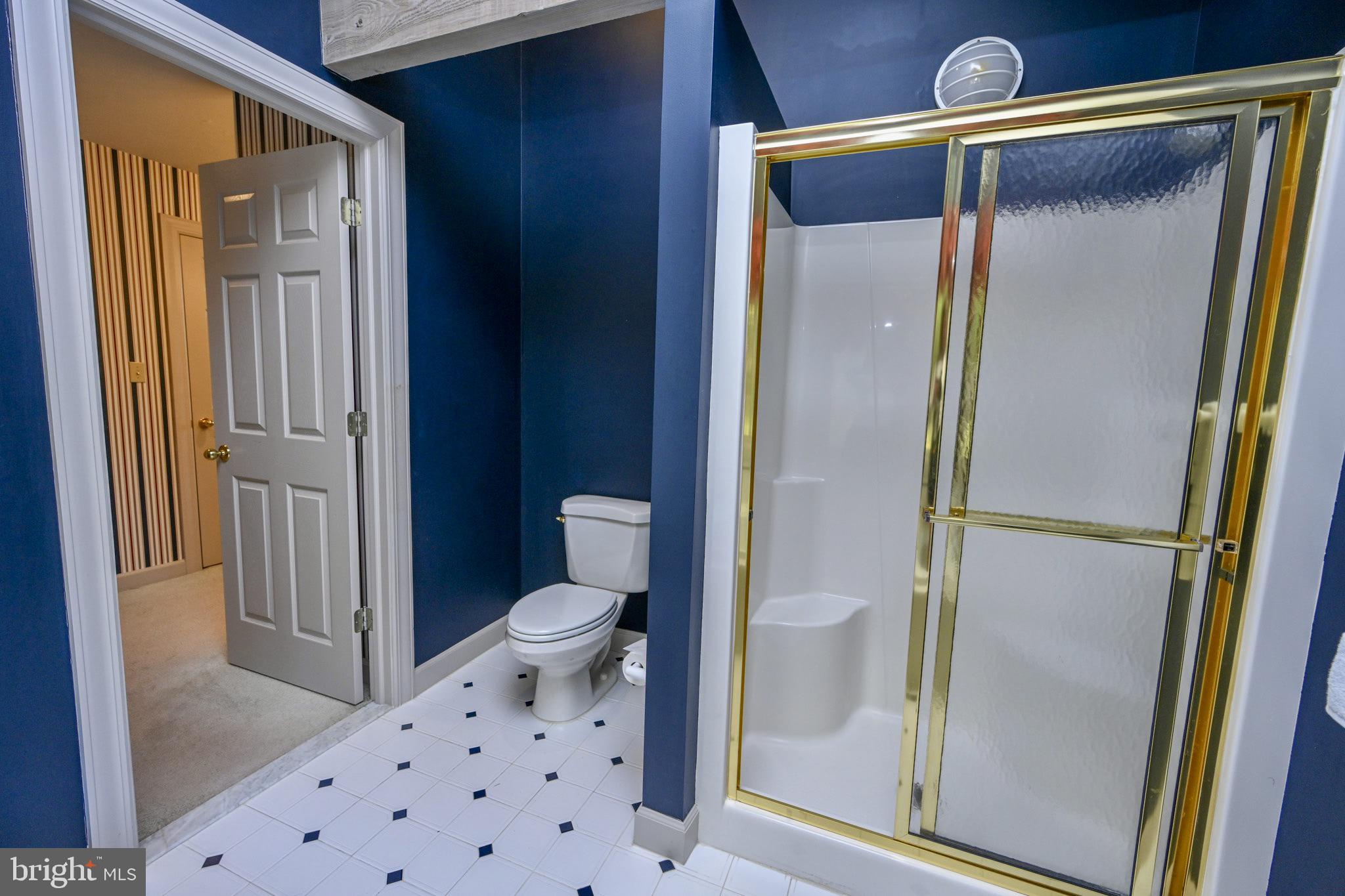 PARADISE FOUND - Residential