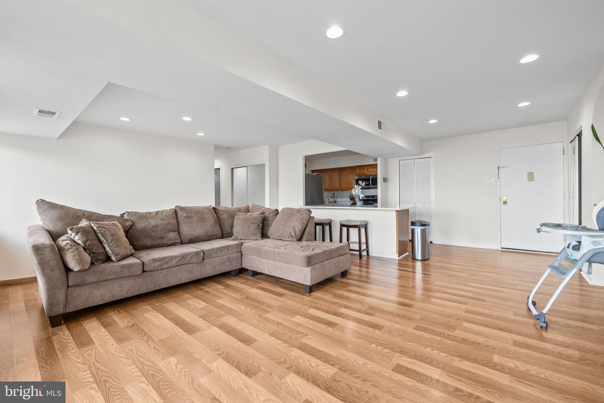 5340 HOLMES RUN PARKWAY 614