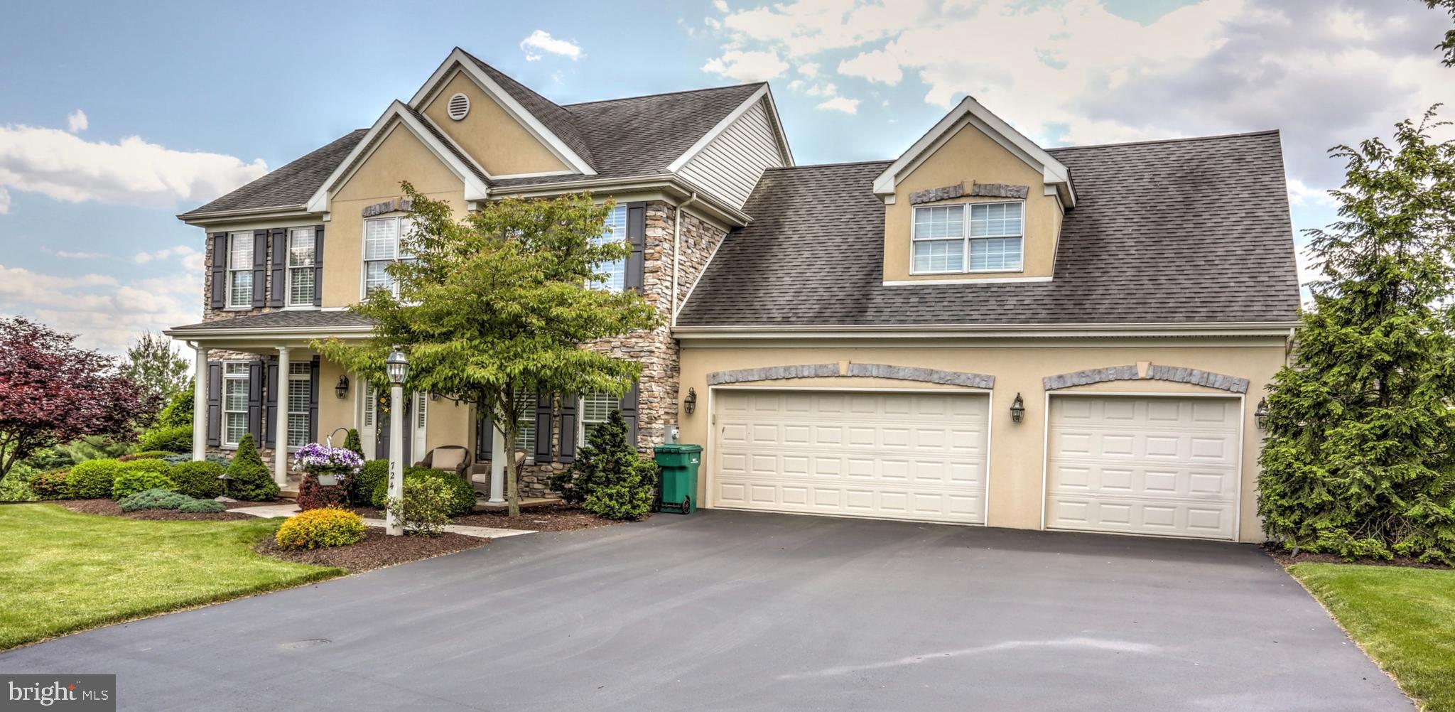PARKFIELD - Residential