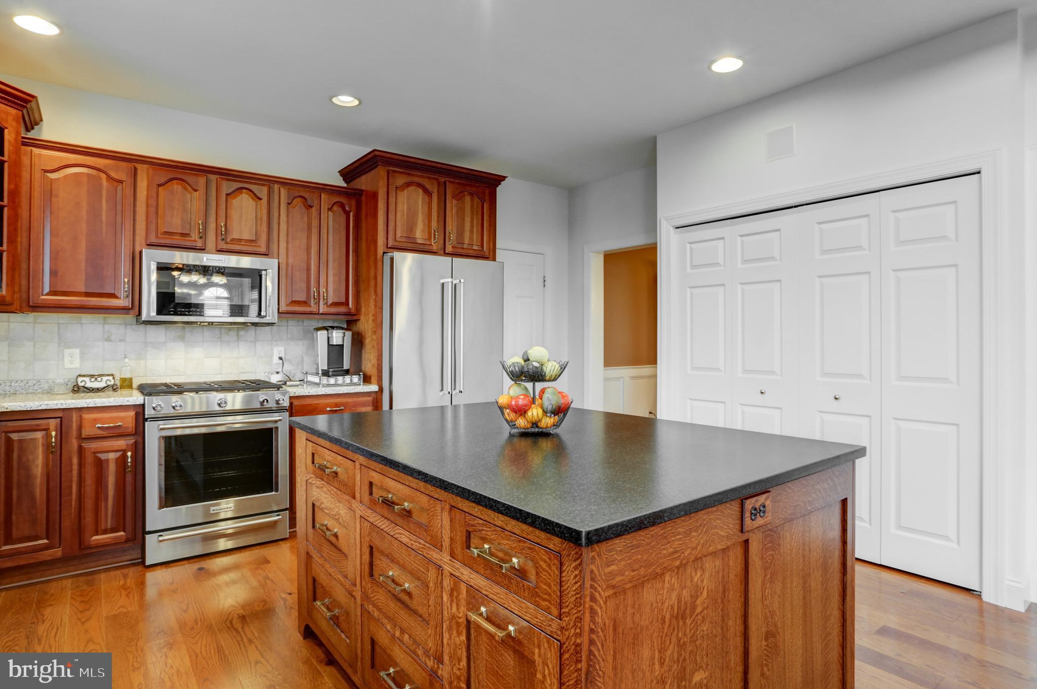PARKFIELD - Residential