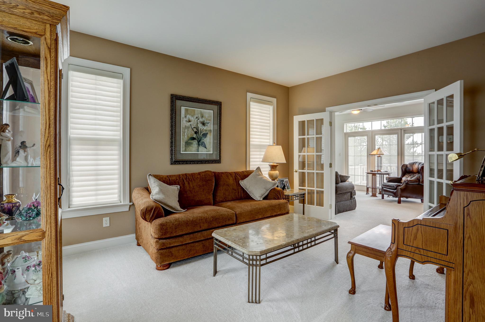 PARKFIELD - Residential