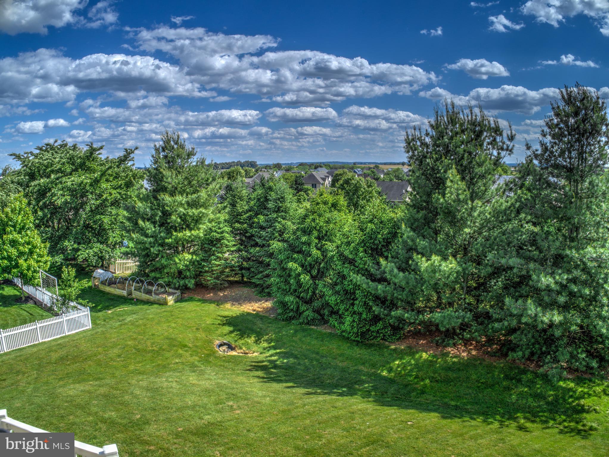 PARKFIELD - Residential