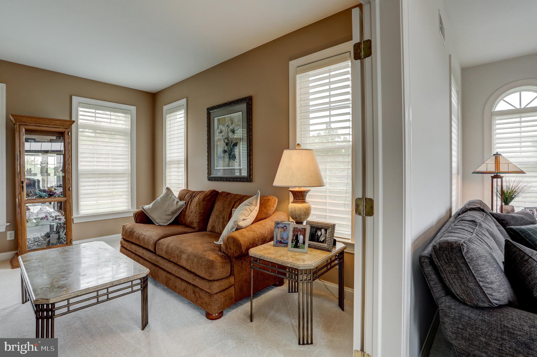 PARKFIELD - Residential