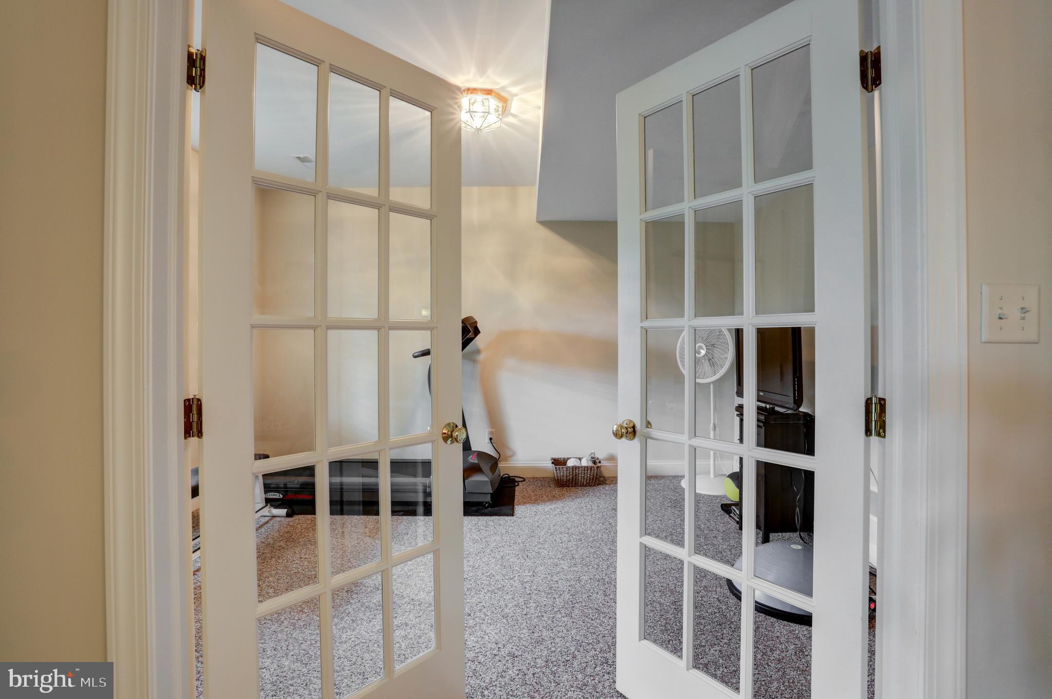PARKFIELD - Residential