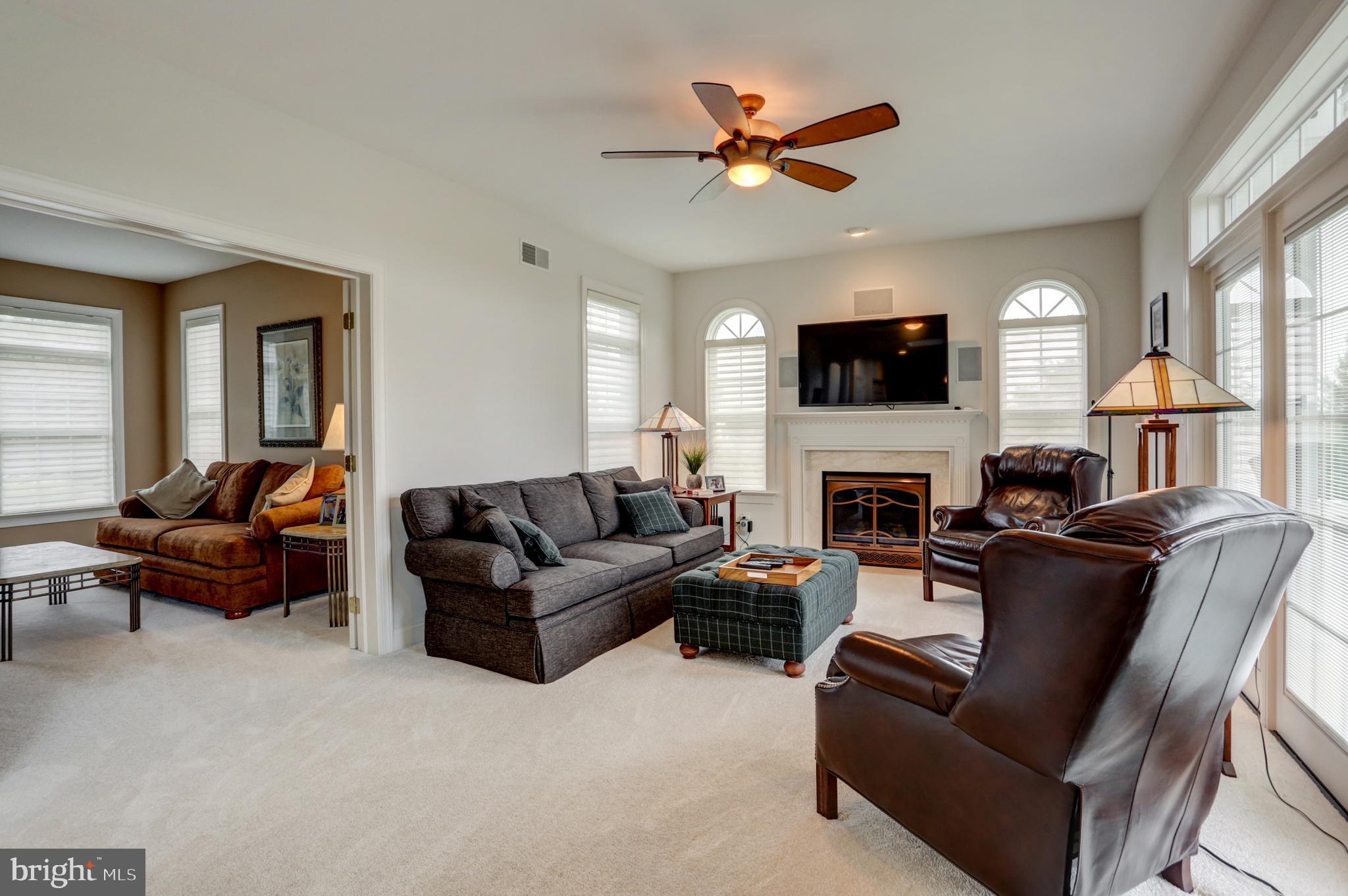 PARKFIELD - Residential