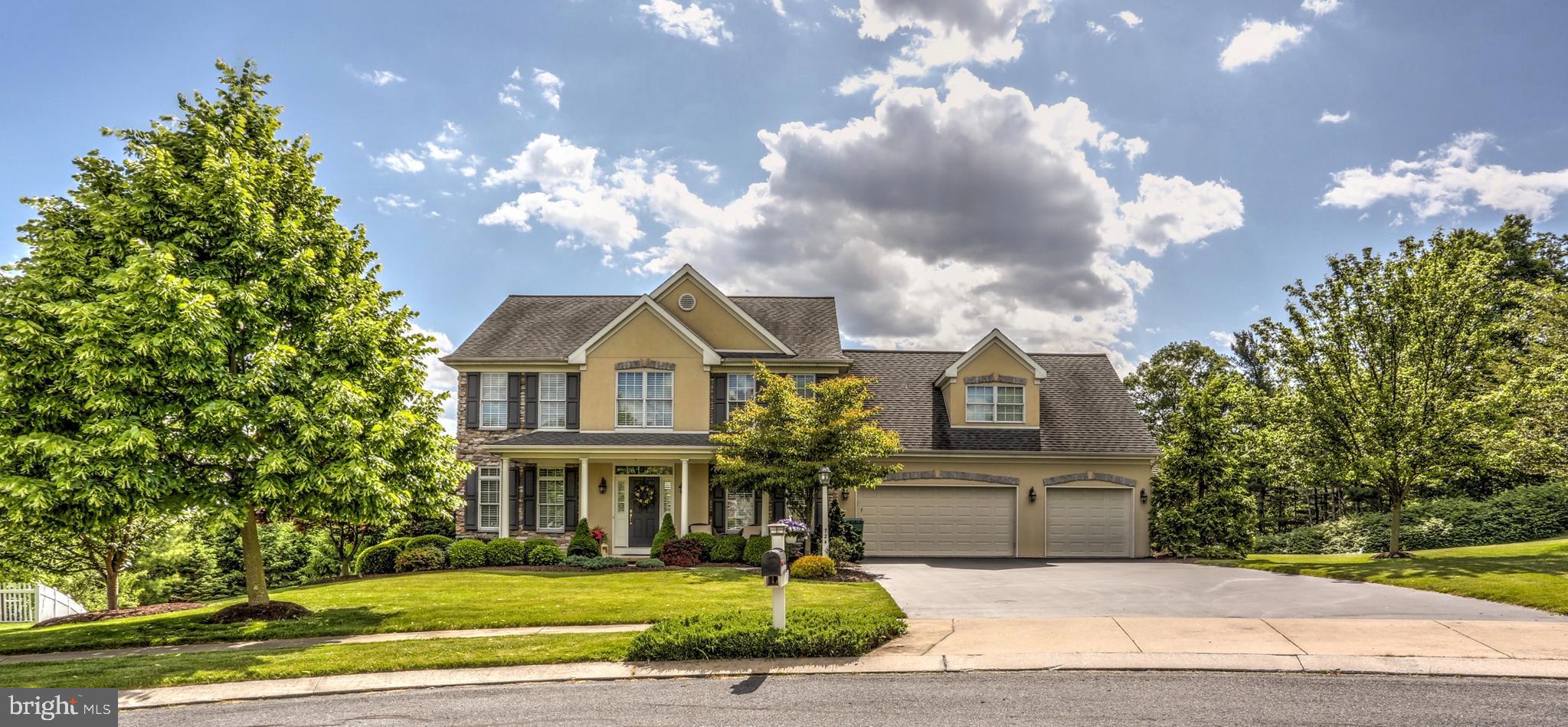 PARKFIELD - Residential