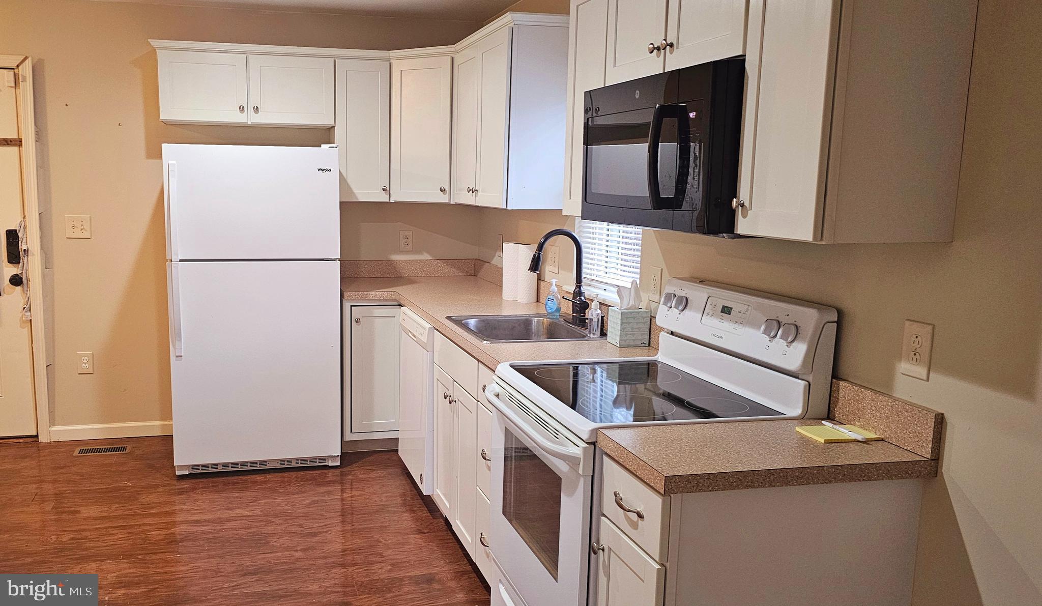 JACKSON MEADOWS - Residential