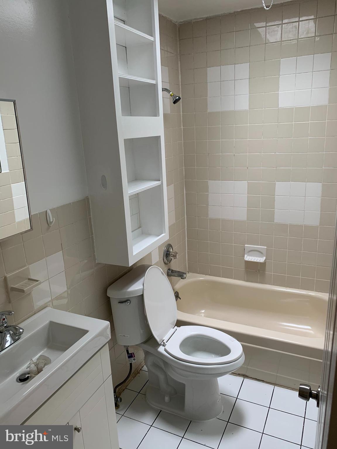 GERMANTOWN (EAST) - Residential Lease