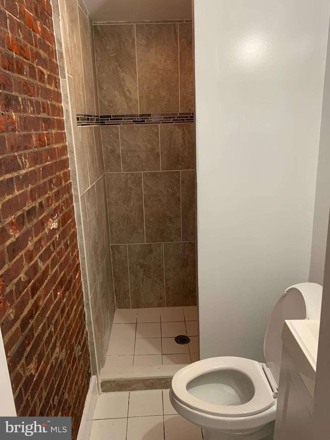 GERMANTOWN (EAST) - Residential Lease