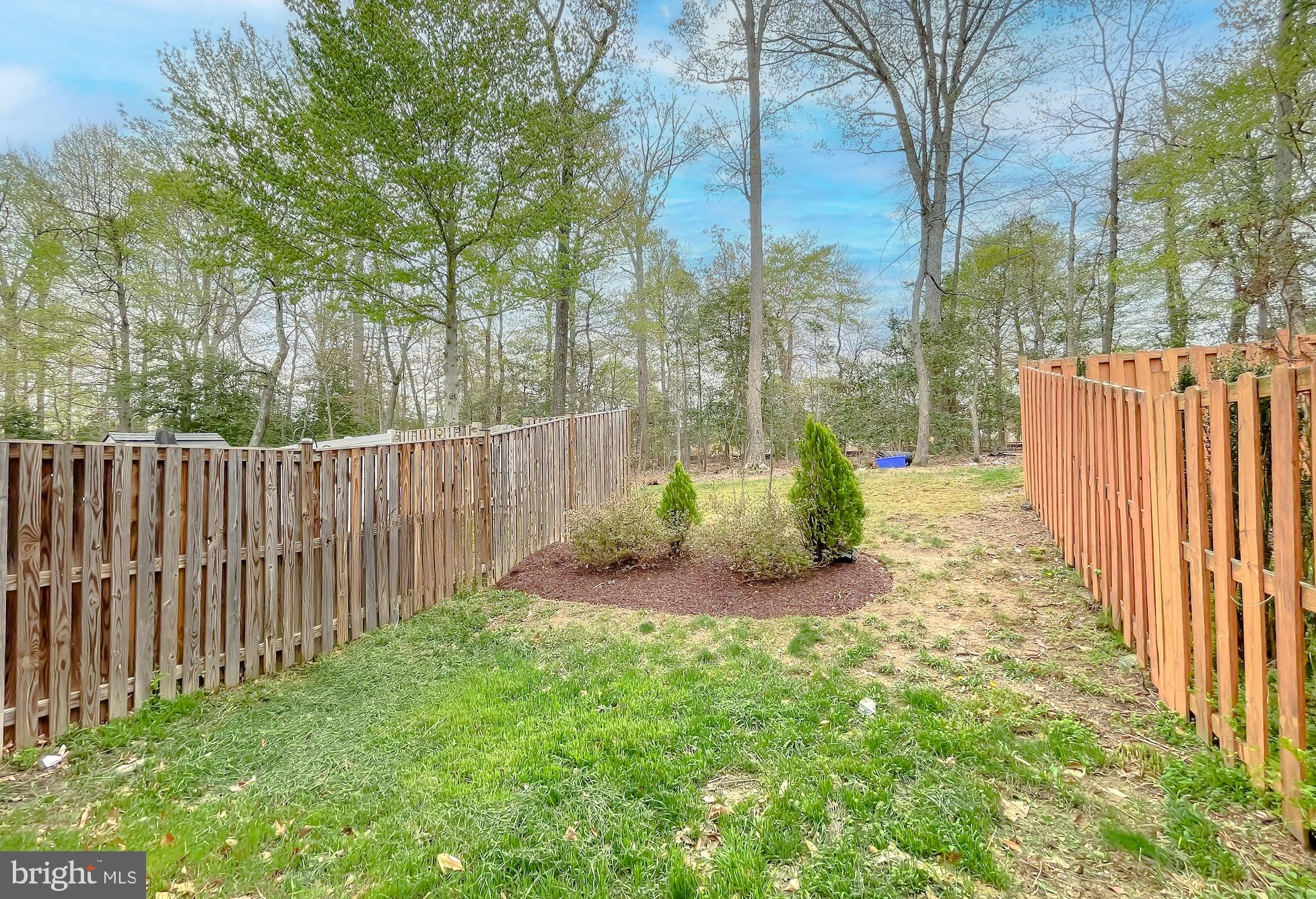 SOUTH HAMPTON - Residential