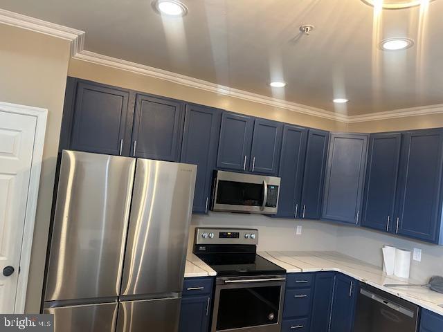 FOUR SEASONS ESTATES - Residential