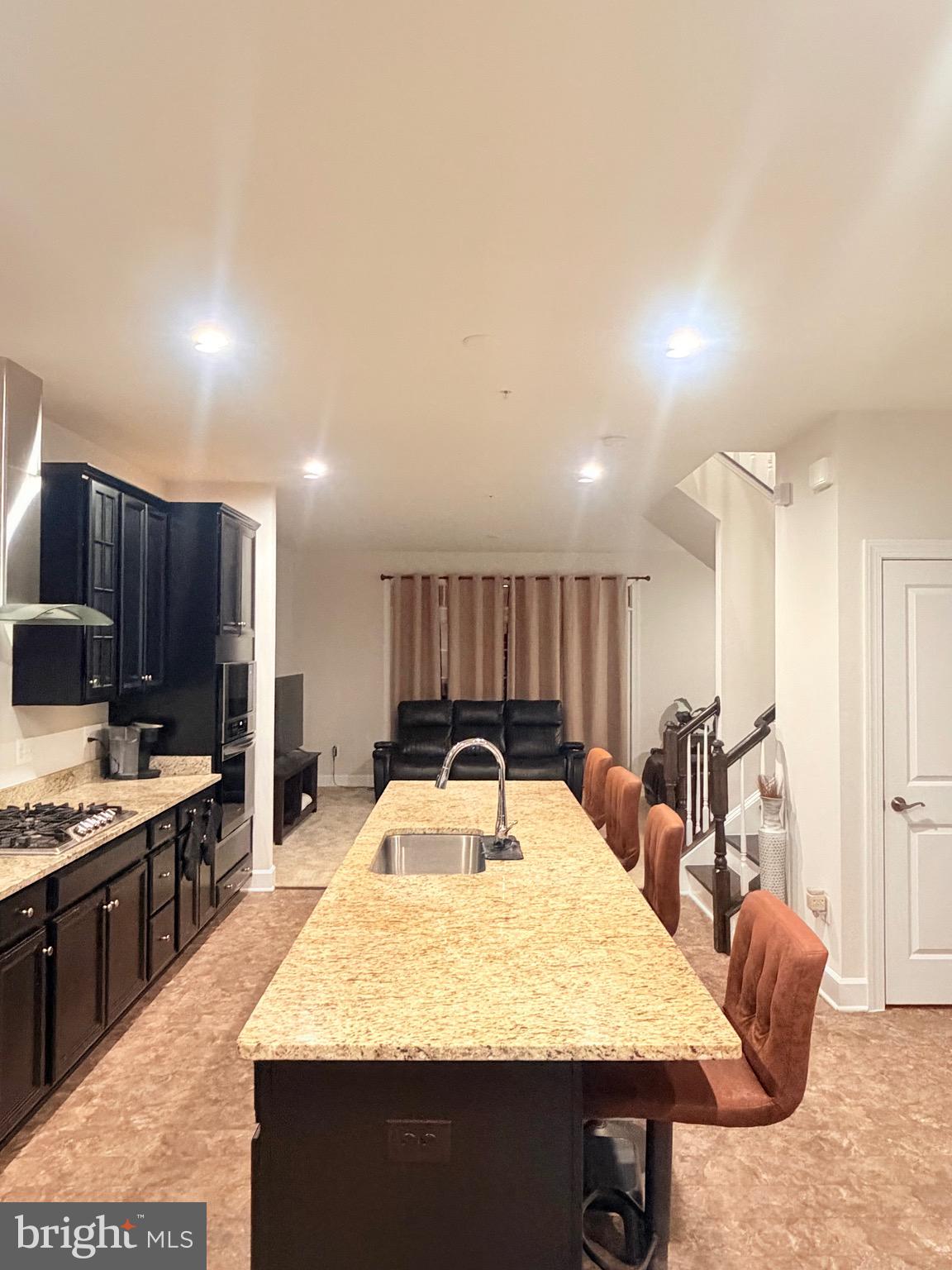 HAMILTON PARK - Residential