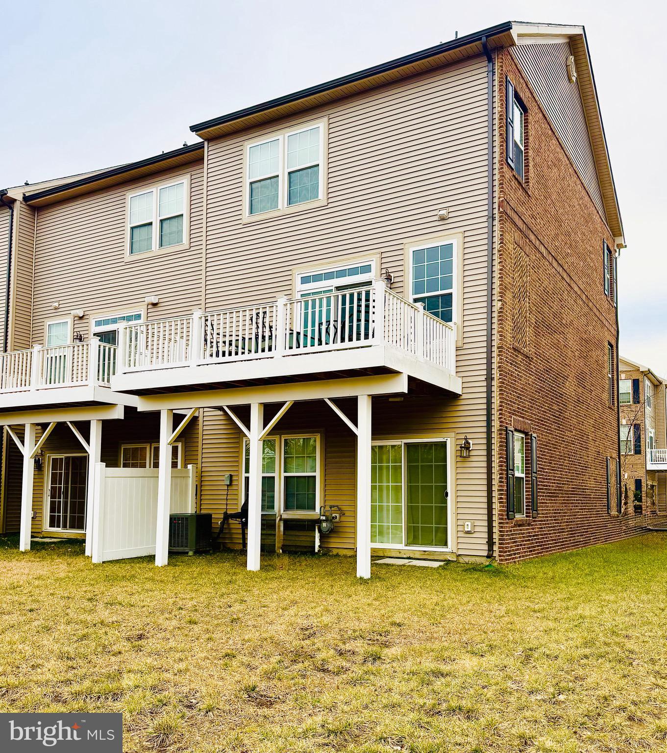 HAMILTON PARK - Residential