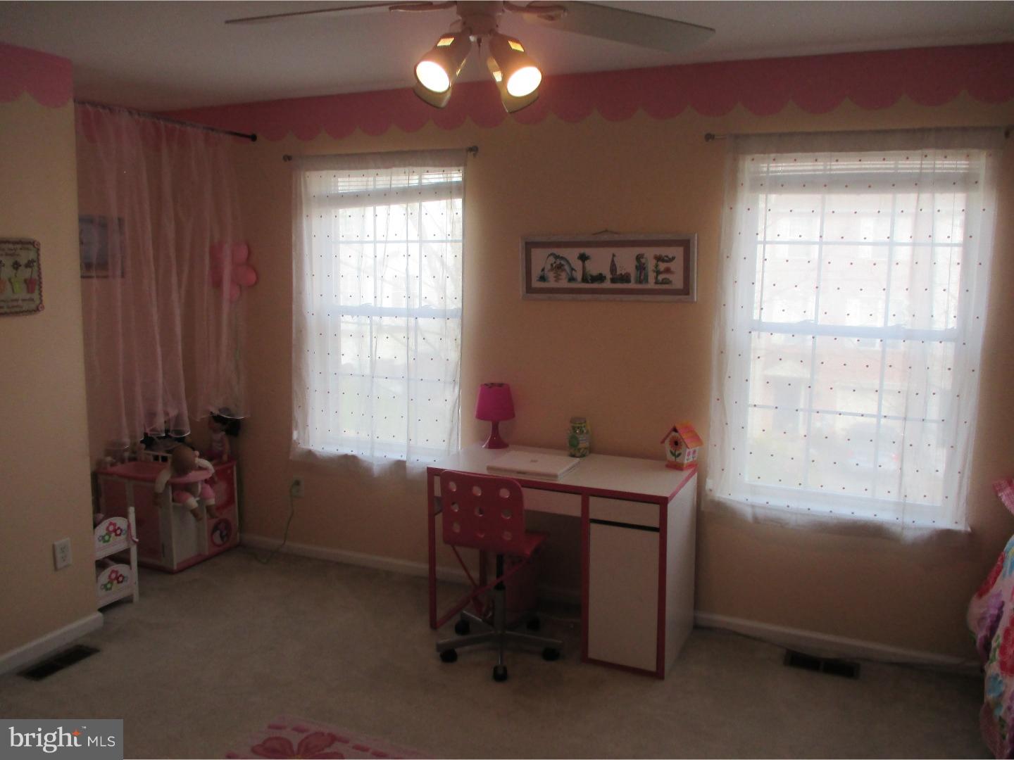 PERSIMMON CREEK - Residential