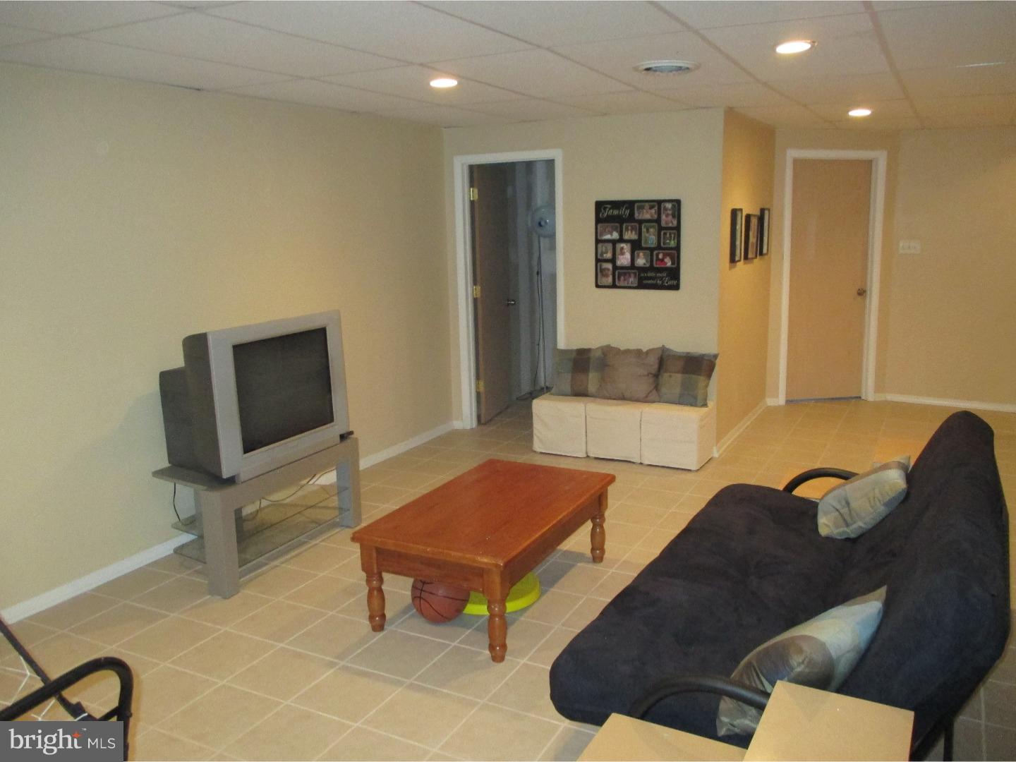 PERSIMMON CREEK - Residential