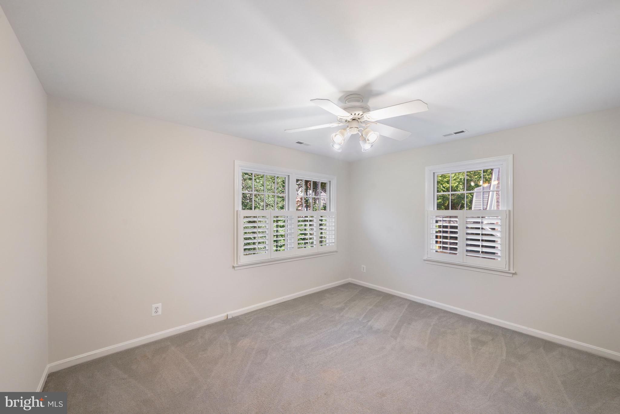 LYNWOOD - Residential