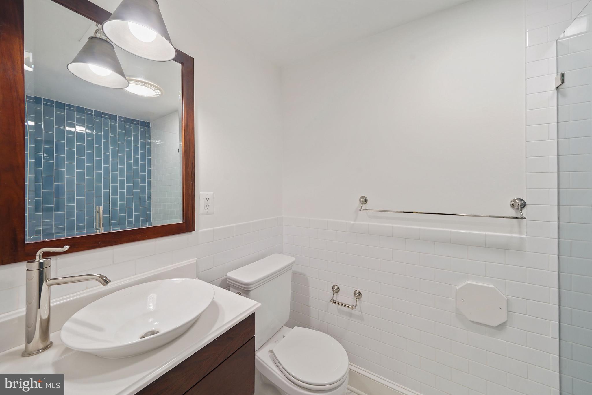 LYNWOOD - Residential