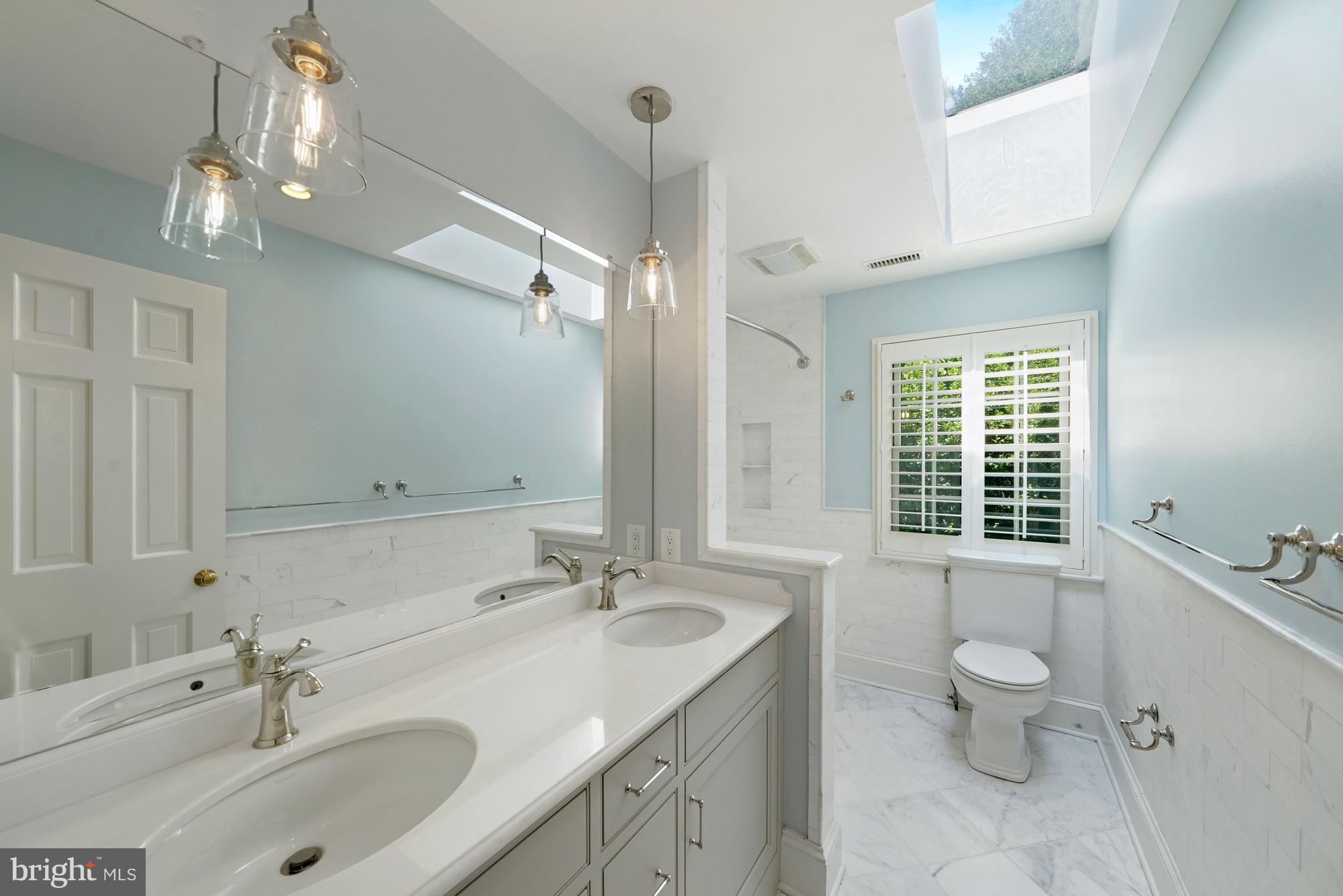 LYNWOOD - Residential