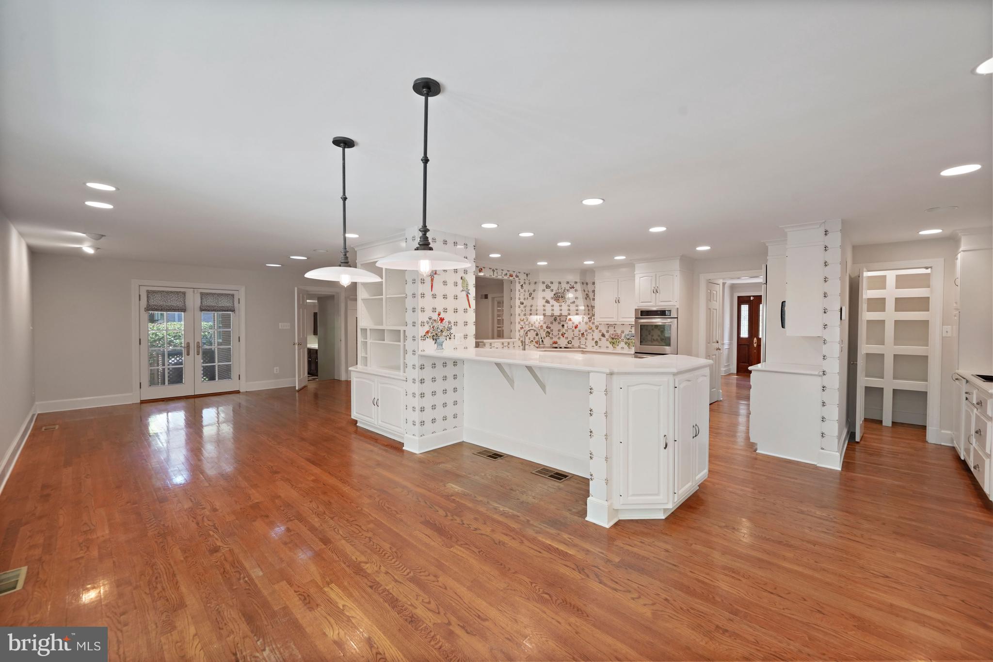 LYNWOOD - Residential