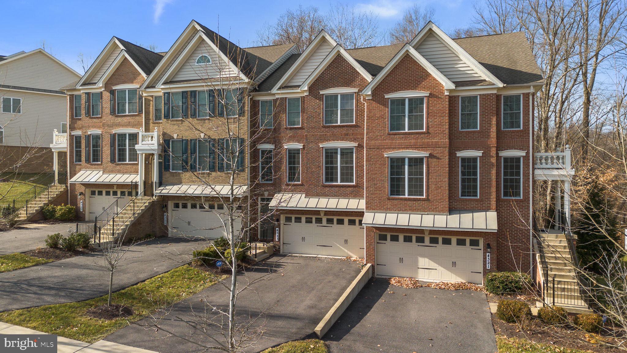 4323 SPRING FOAL COURT