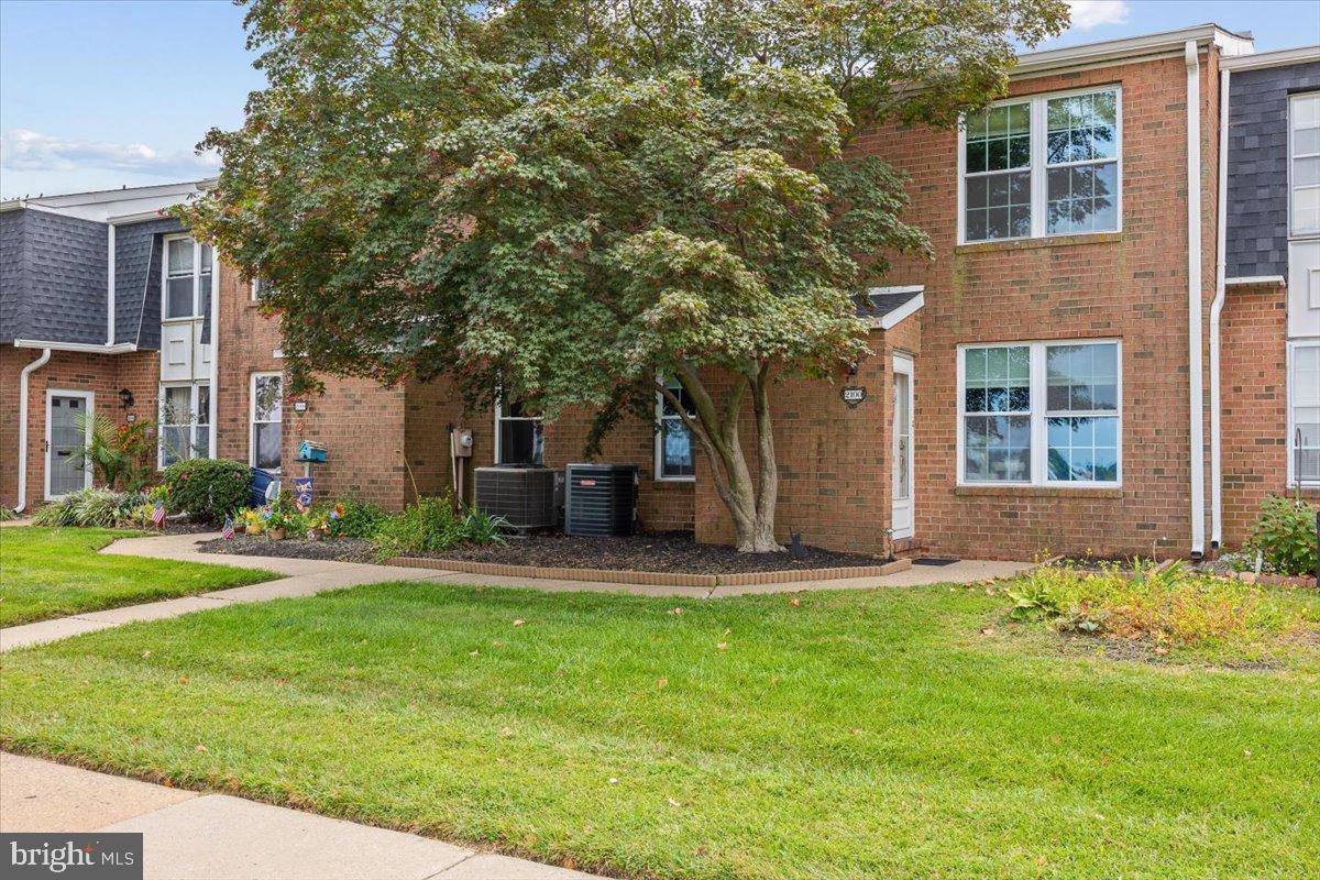 2100 N HARBOUR DRIVE