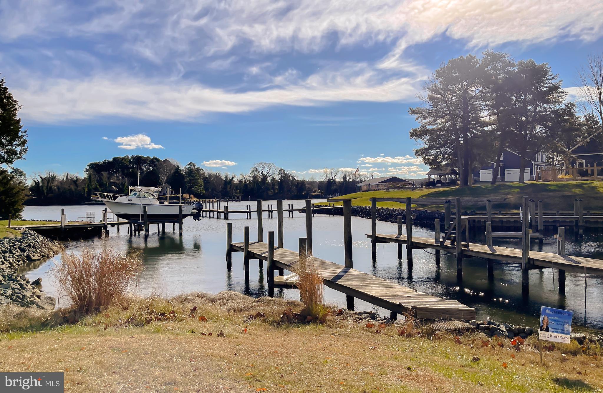 610 ROLLING HILLS ROAD